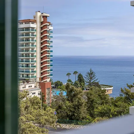 Vista Savoy By Rmz Apartment Funchal (Madeira)