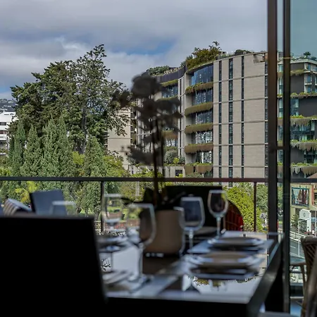 Apartment Vista Savoy By Rmz Funchal (Madeira)