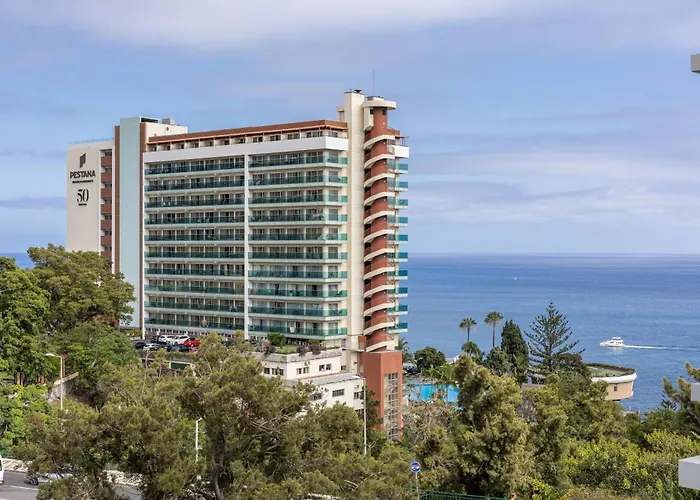 아파트 Vista Savoy By Rmz 푼샬