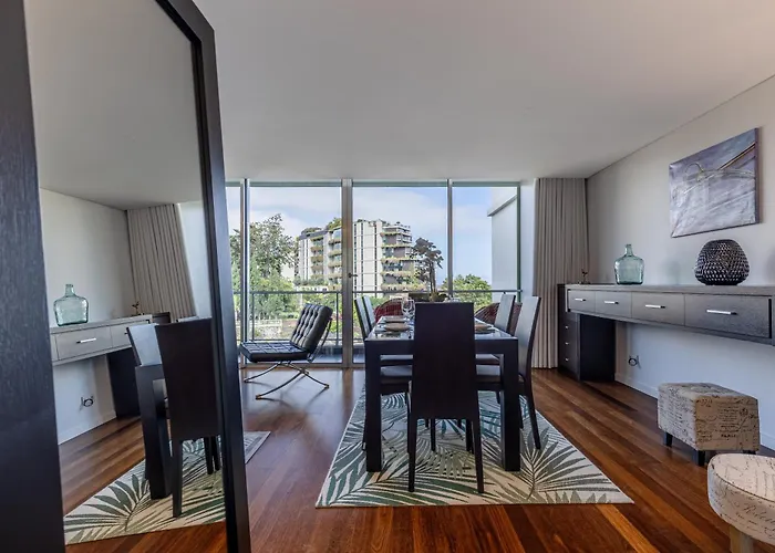 Vista Savoy By Rmz * Funchal