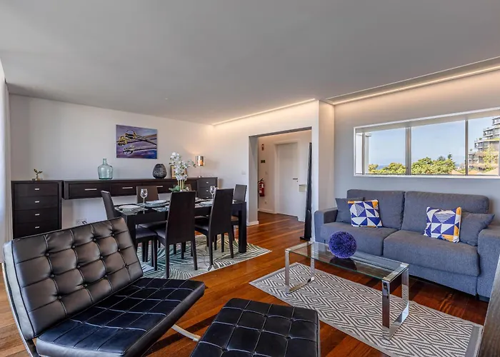 Vista Savoy By Rmz * Funchal